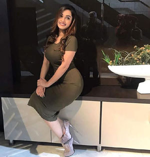 Vashi Escorts | Choose VIP Models & Call girls service 24/7