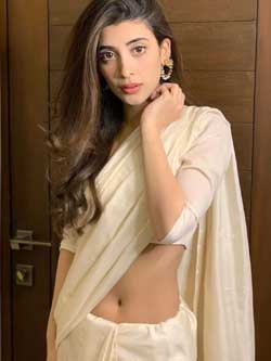 Mumbai Escorts & Best Call Girls service Available Top Class VIP Models In Mumbai 24-7