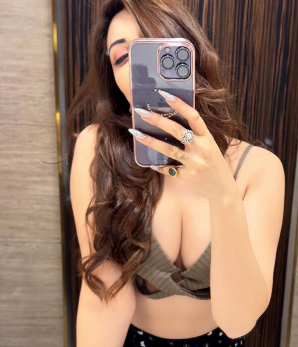 Santacruz Escorts Service, Hire Independent Escorts Service In Santacruz
