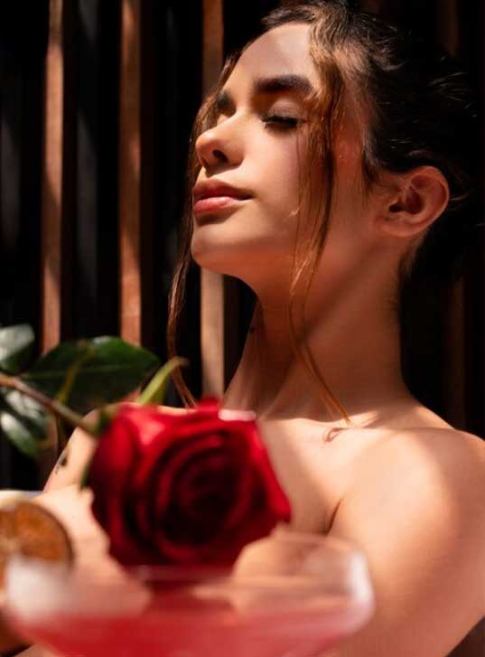 Ahmedabad Escorts, Best High Profile Independent Call Girls Agency 24*7 Service Provide