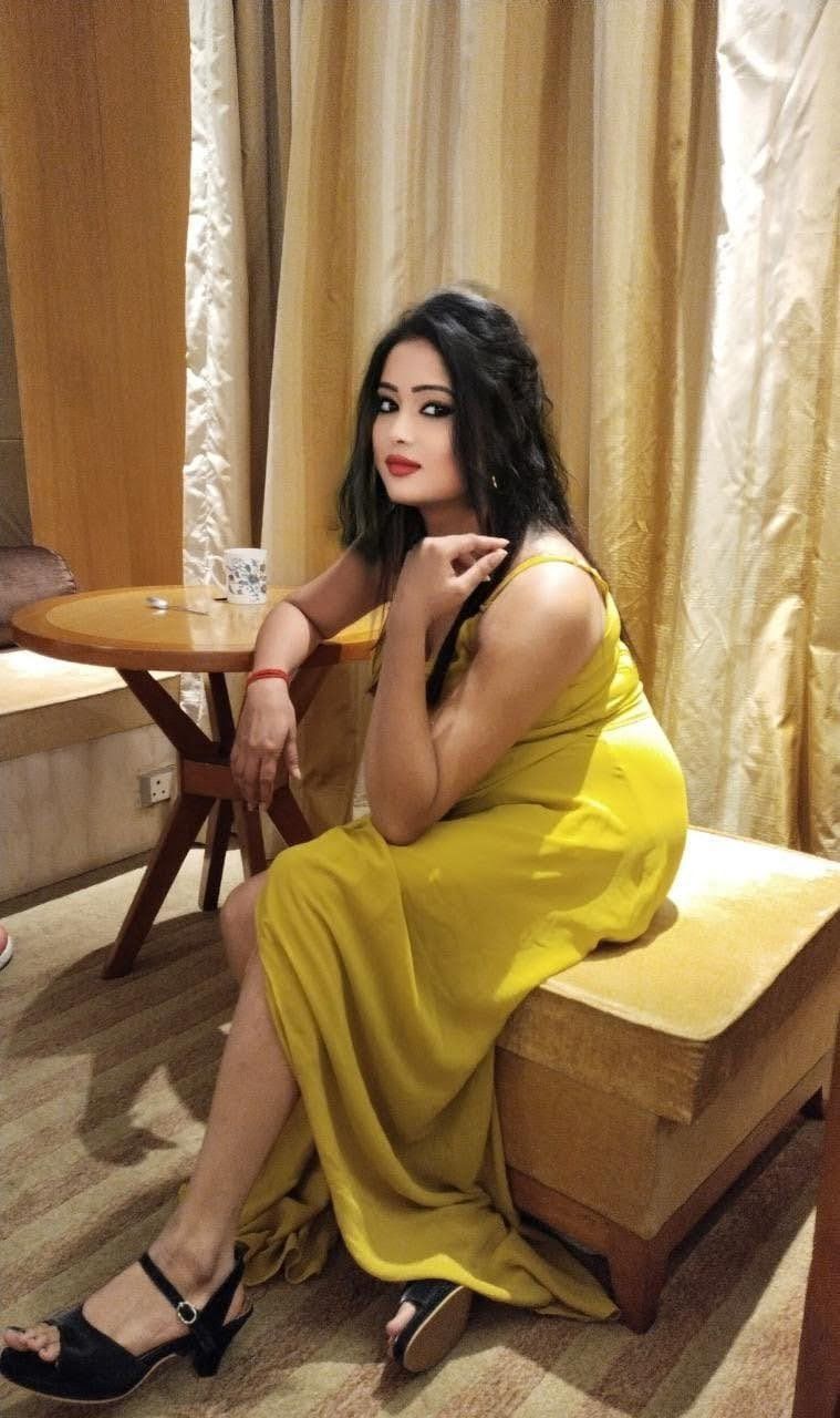 Escorts Agency in Grant Road | Book Verified Models at 1datings.com